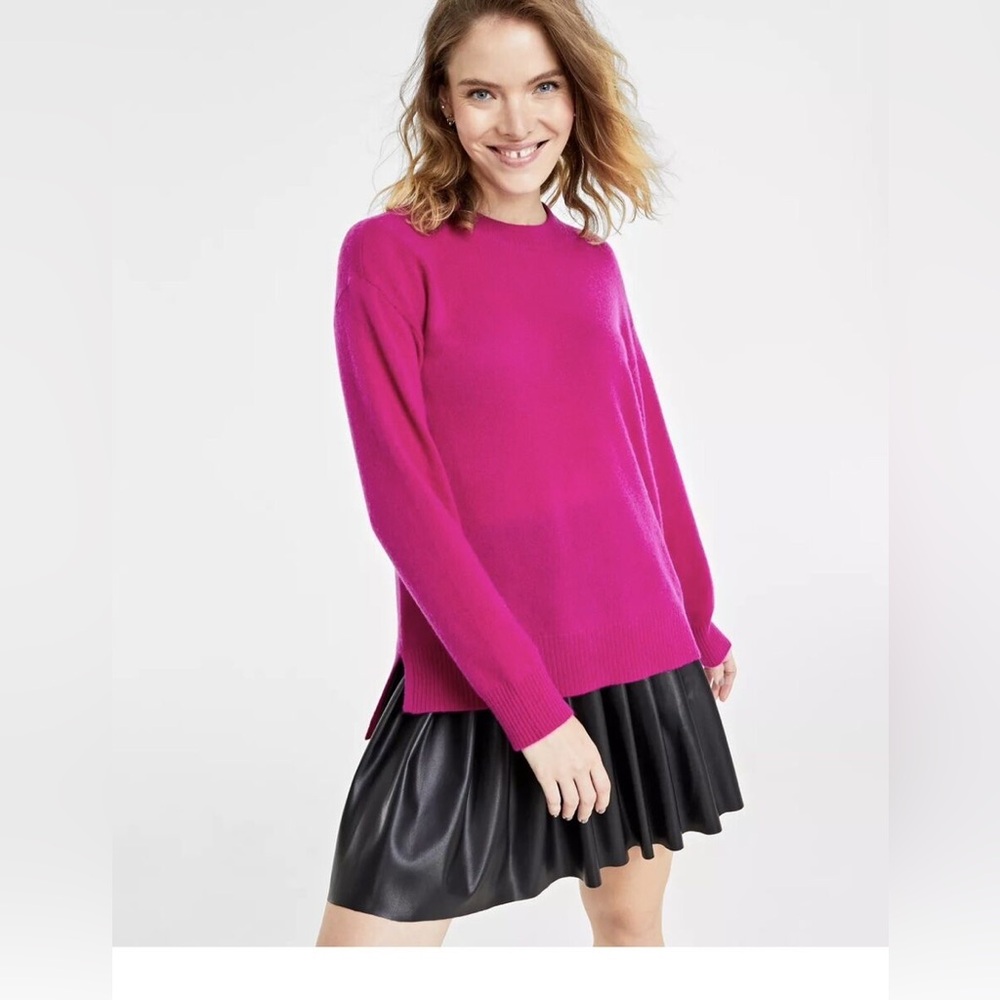Charter Club Fuchsia Crewneck cashmere Sweater